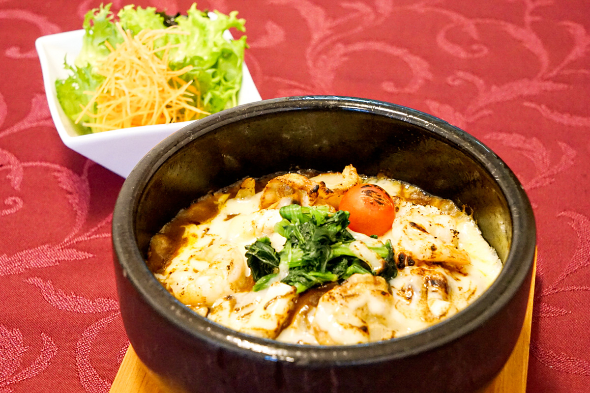 シーフード石焼カレーパスタ